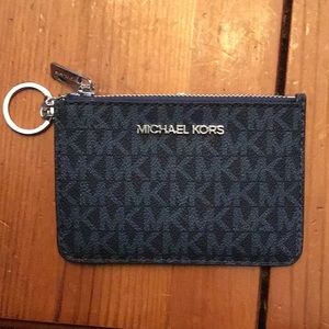 Michael Kors Jet Set Travel Wallet